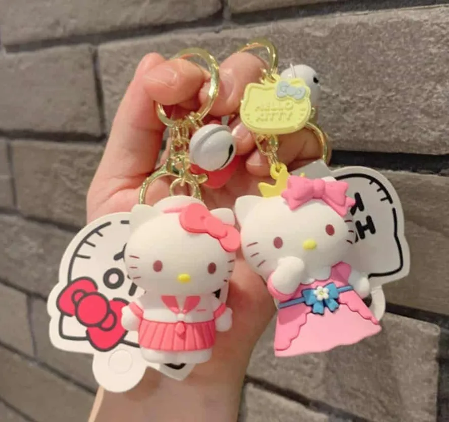 Hello kitty keychain