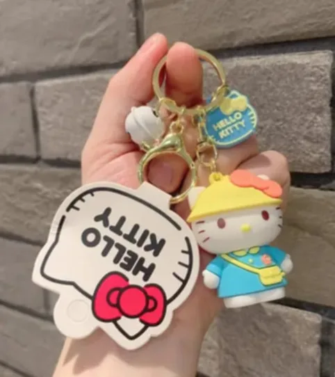 Hello kitty keychain